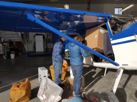 loading plane