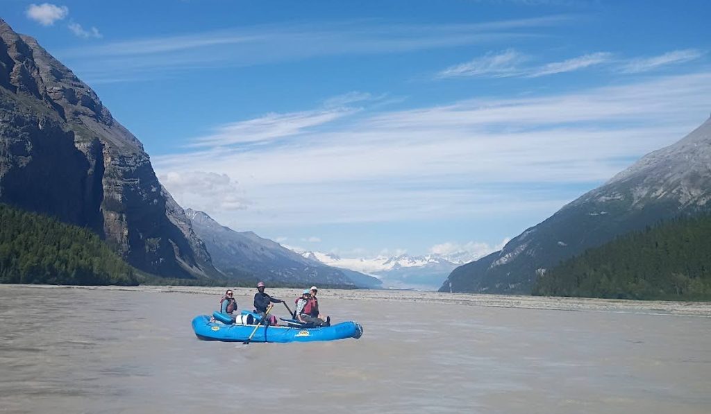rafting through canyon